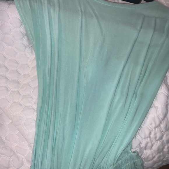 Jumpsuit open tie back made from hand - Picture 3 of 3